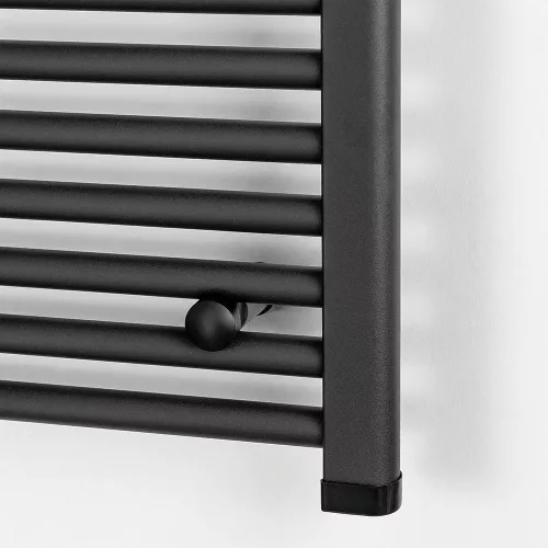 Egyenes törölközőszárító radiátor 1200x600 mm fekete