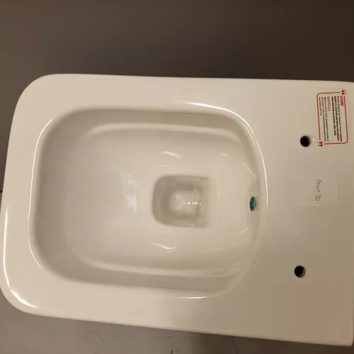 OUTLET - CeraStyle HERA fali WC - BEÉPÍTETT bidé funkcióval - rimless - perem nélküli - mély öblítés - SZÉPSÉGHIBÁS TERMÉKEK