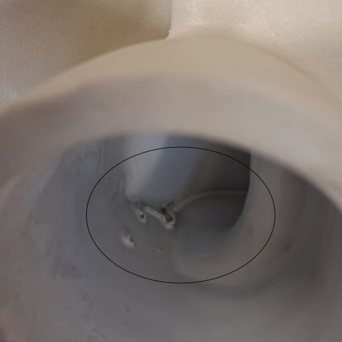 OUTLET - CeraStyle BELLA fali WC + SLIM ülőke - perem nélküli - rimless - mély öblítésű - rövid - 48 cm - SZÉPSÉGHIBÁS TERMÉK