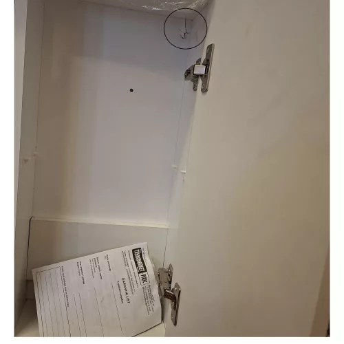 OUTLET - Tükrös fürdőszobai szekrény - 80 x 85 cm - SZÉPSÉGHIBÁS TERMÉK